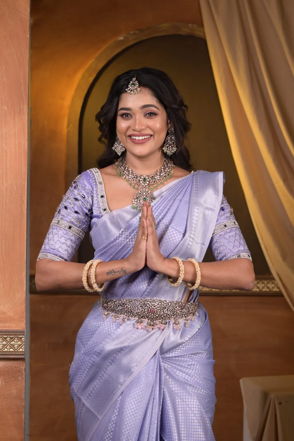 Bride in a soft lilac saree